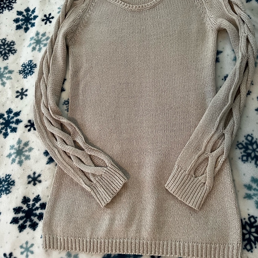 Venus Sweater with cutout sleeves. Like new (worn once)